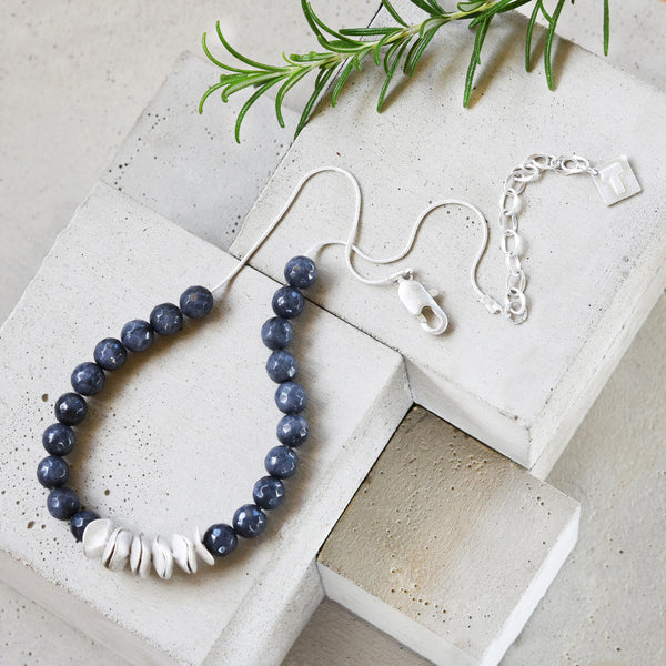 Grey top stone necklace