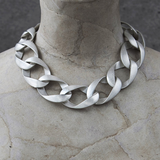 Tutti antique silver finish short chunky chain necklace - Ellimonelli