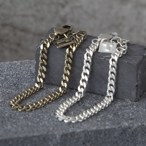 Tutti antique silver finish plain chain bracelet - Ellimonelli