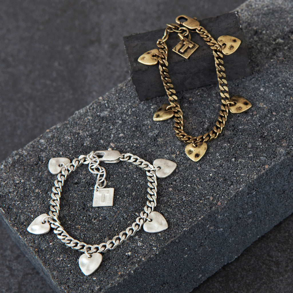 Tutti antique silver finish sweetheart charm chain bracelet - Ellimonelli