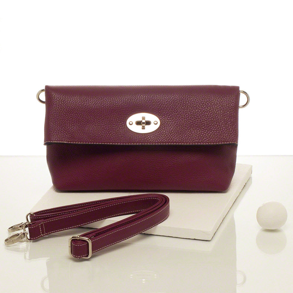 Kris-ana wine hand or shoulder clutch complete with tote 