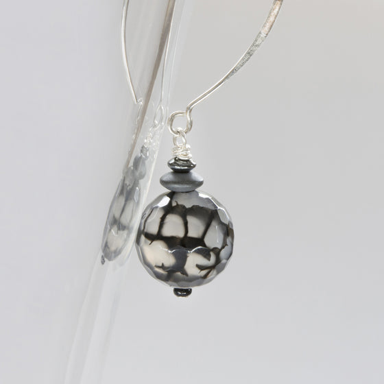 Aleggra 925 sterling silver earrings with agate drops by Elli