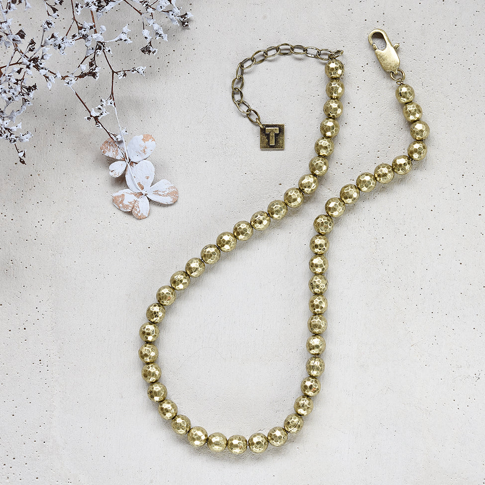 Tutti antique gold finish short dimpled metal necklace - Ellimonelli