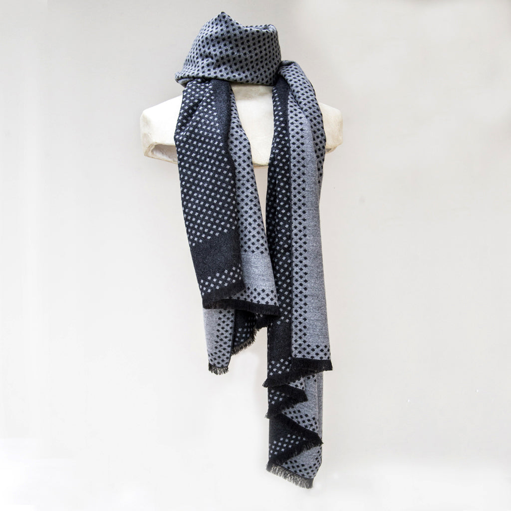 Tutti grey/charcoal spotted reversable wrap - Ellimonelli